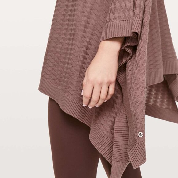 LULULEMON Divinity Poncho *Woven Spanish Oak - Picture 5 of 11
